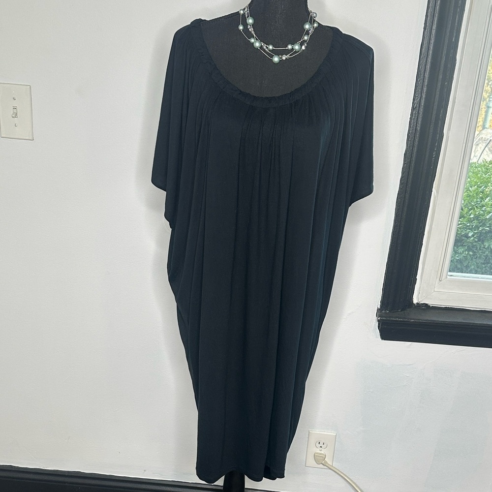 GAP Black Classic Batwing Dress - Picture 3 of 14